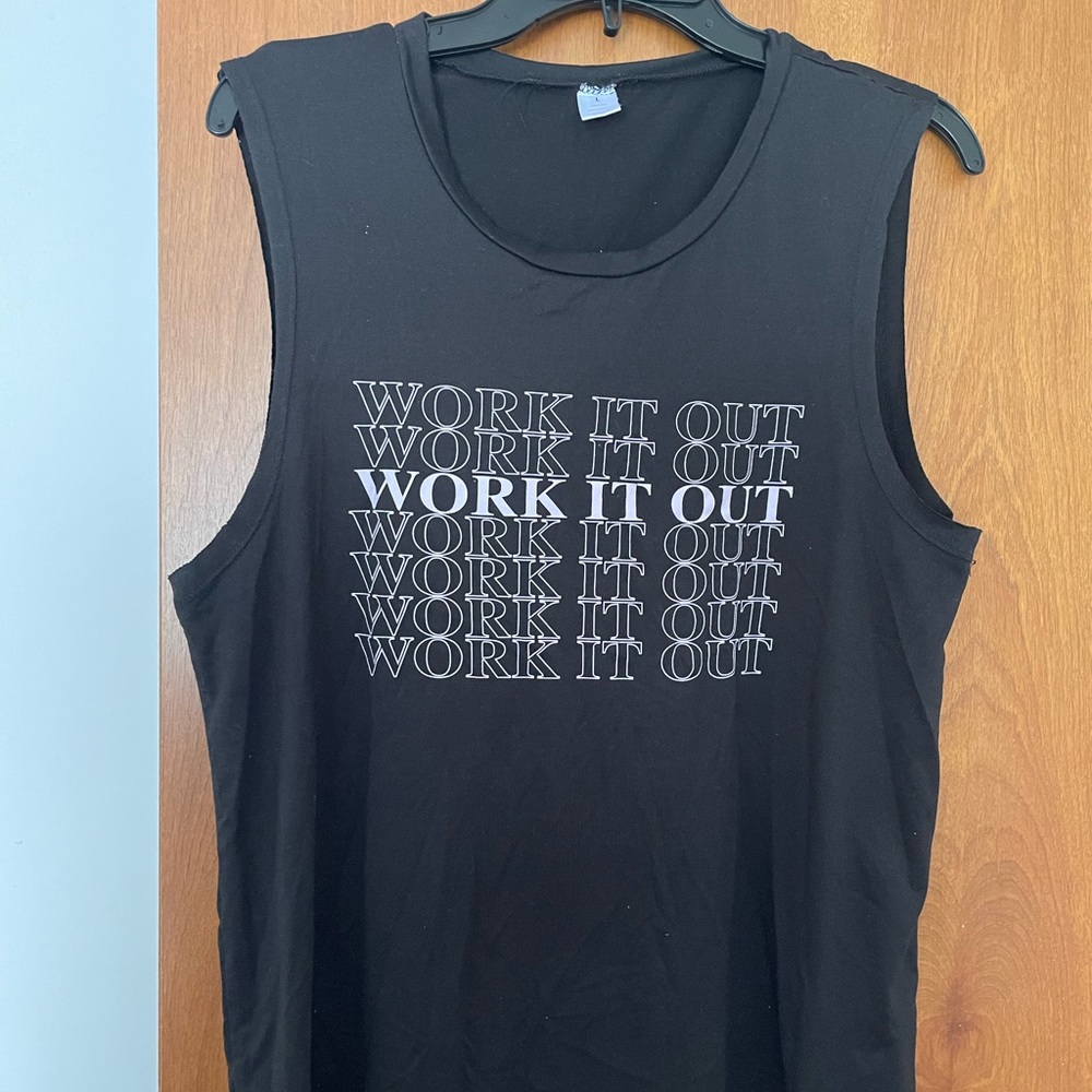 Black workout shirt size Large